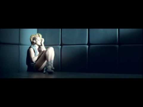 Rihanna - Russian Roulette Official Video HD (with lyrics)