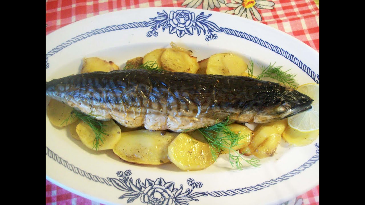 Скумбрия запеченная с овощами - YouTube
