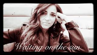 Video thumbnail of "Waiting on the sun - Nikki Yanofsky (cover Barbara Palmitessa)"