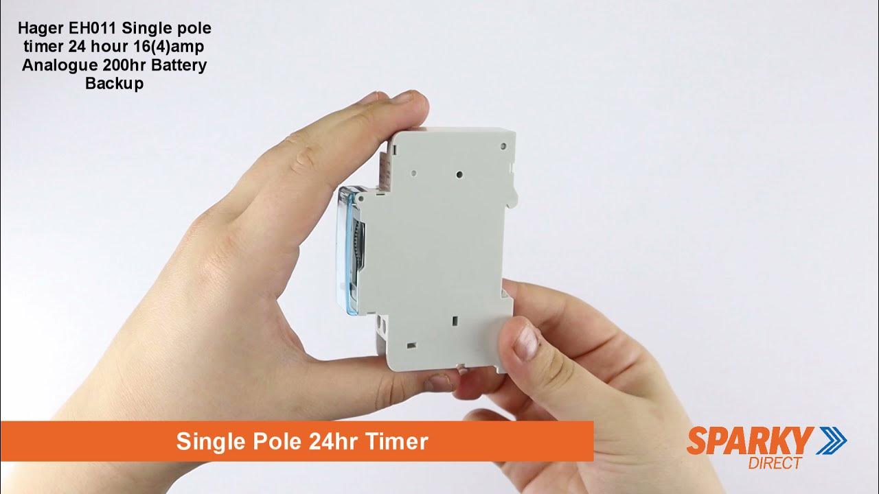 Hager EH011 Single pole timer 24 hour 16(4)amp Analogue 200hr Battery