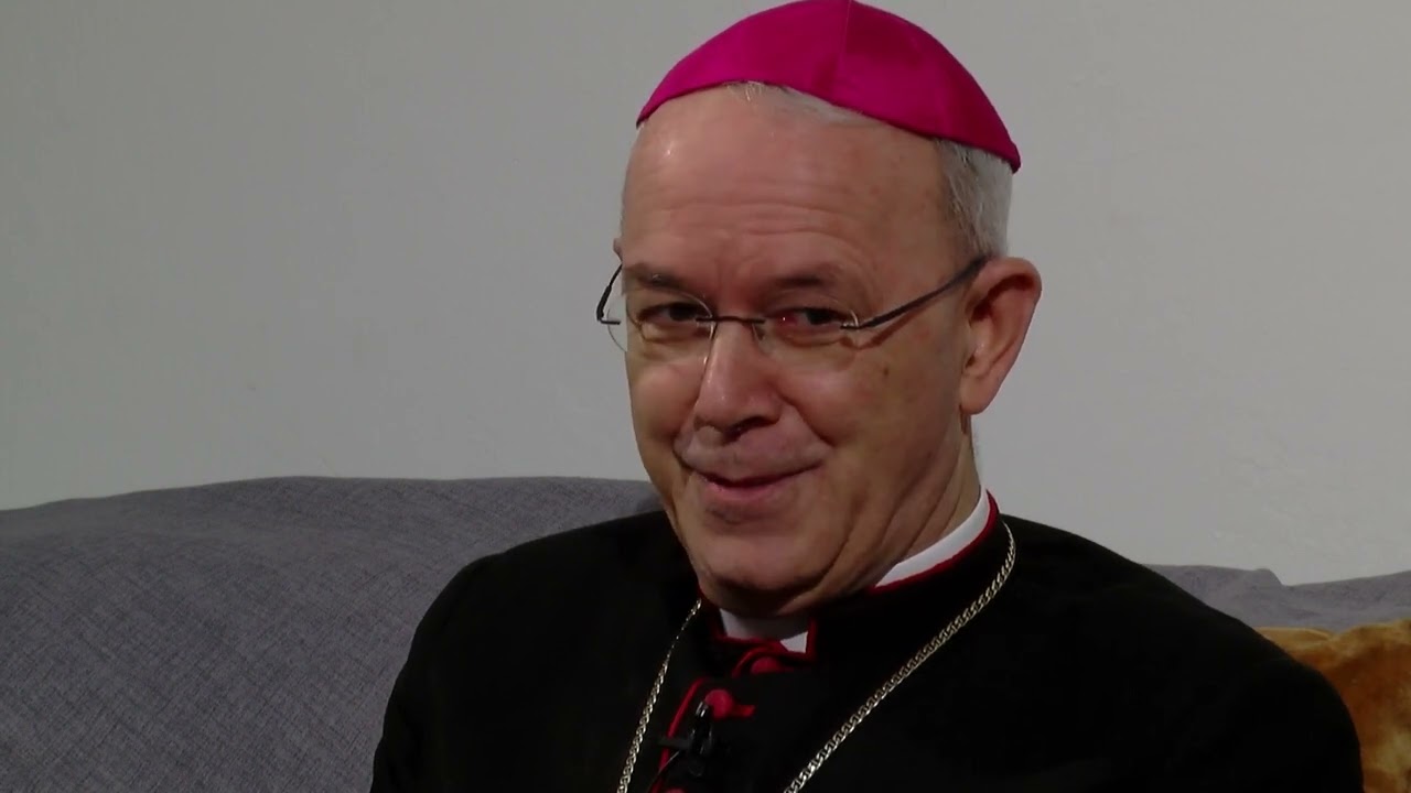 Bischof Athanasius Schneider erzählt aus seinem Leben