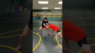 D1 WRESTLER VS JIU JITSU WHITE BELT #jiujitsu #wrestling #mma #ufc