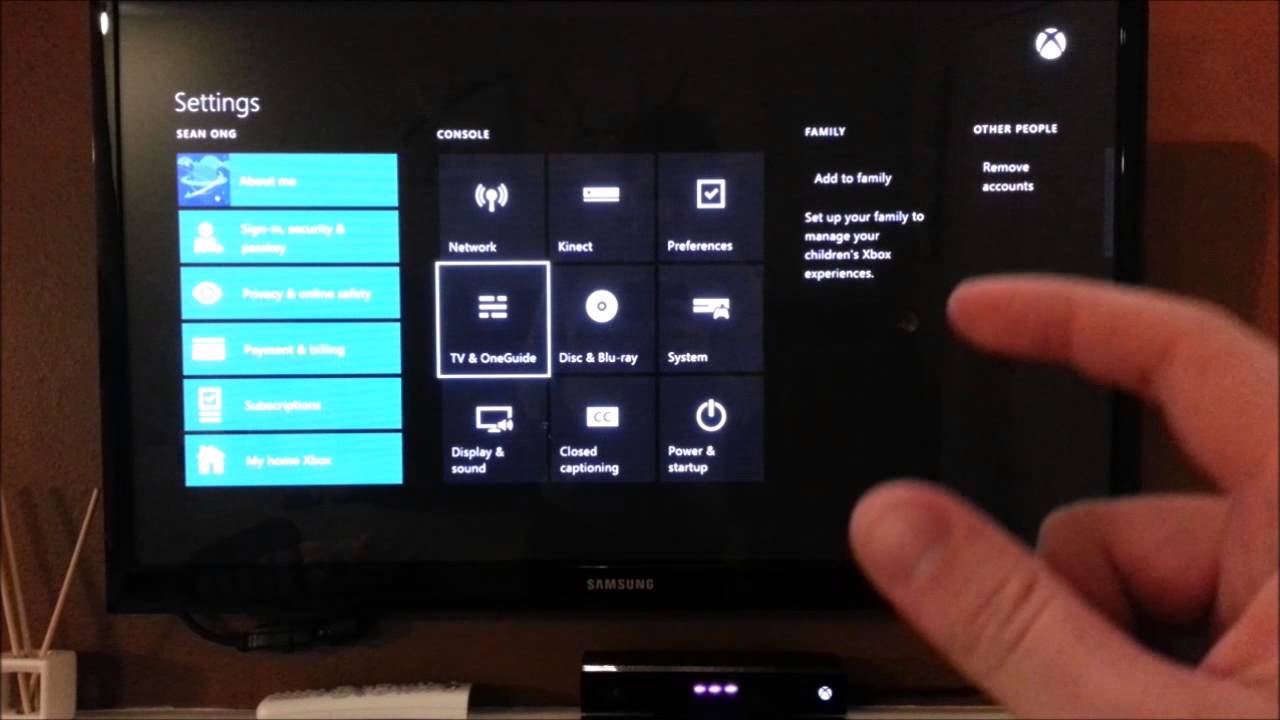 genie Alternatief maagd Xbox One: Controlling TV Volume With Your Voice and Customizing Volume  Settings ( March Update ) - YouTube