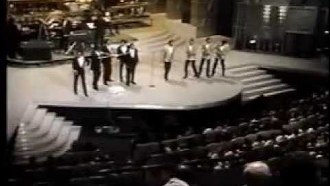 Four Tops vs Temptations (Motown Live Show)