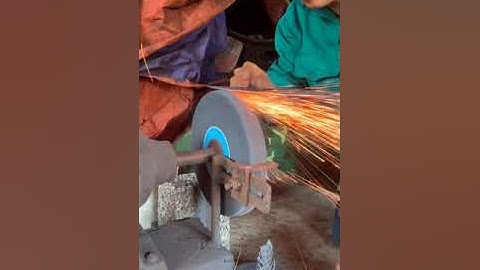 Rèn dao cho khách bằng vòng bi Nhật