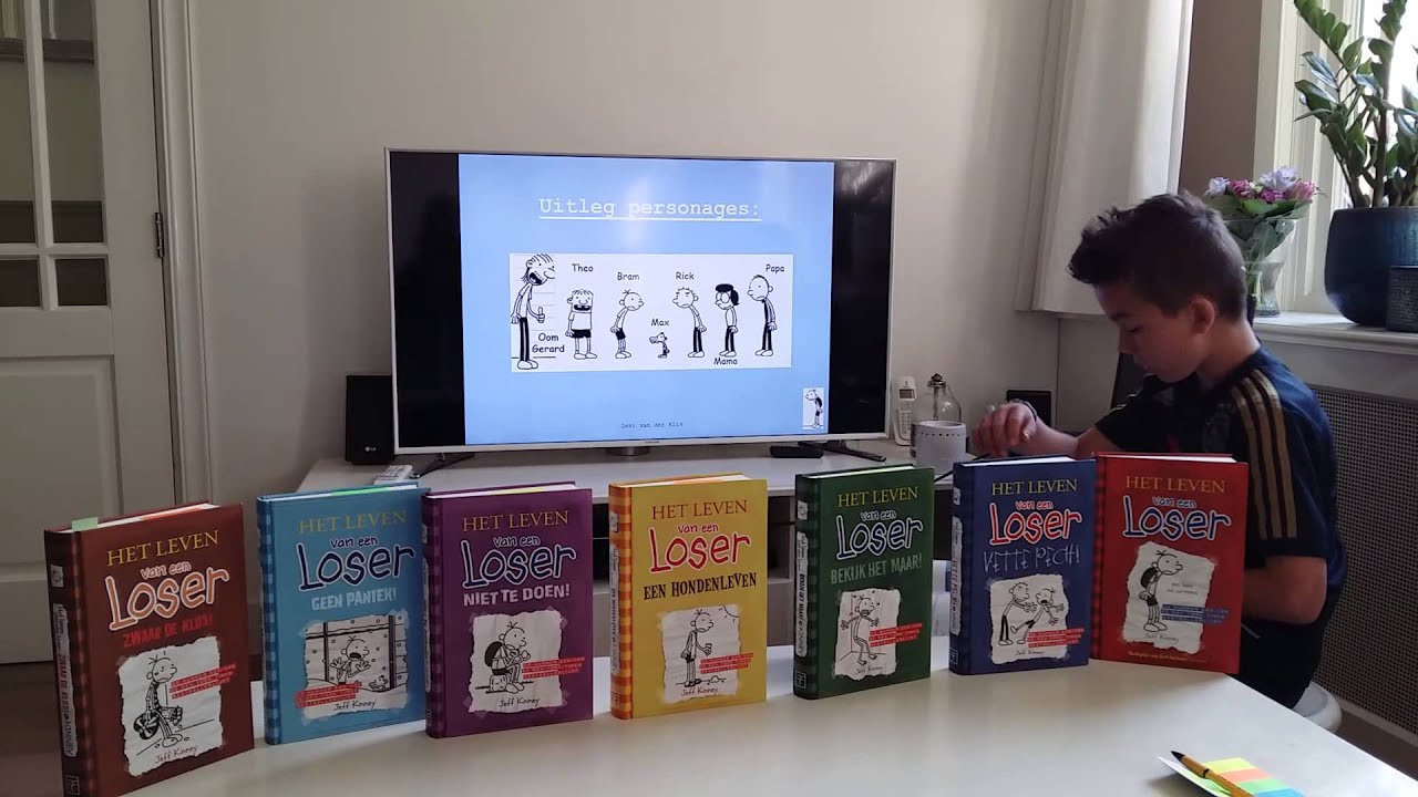 Boekenbeurt Zwaar de klos, leven van een loser - YouTube