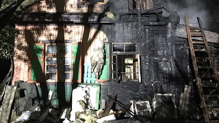 видео В Одессе спасатели ликвидировали пожар в частном доме на улице Н. Боровского