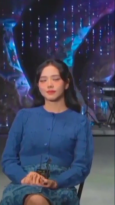 iconic jensoo eye roll🙄