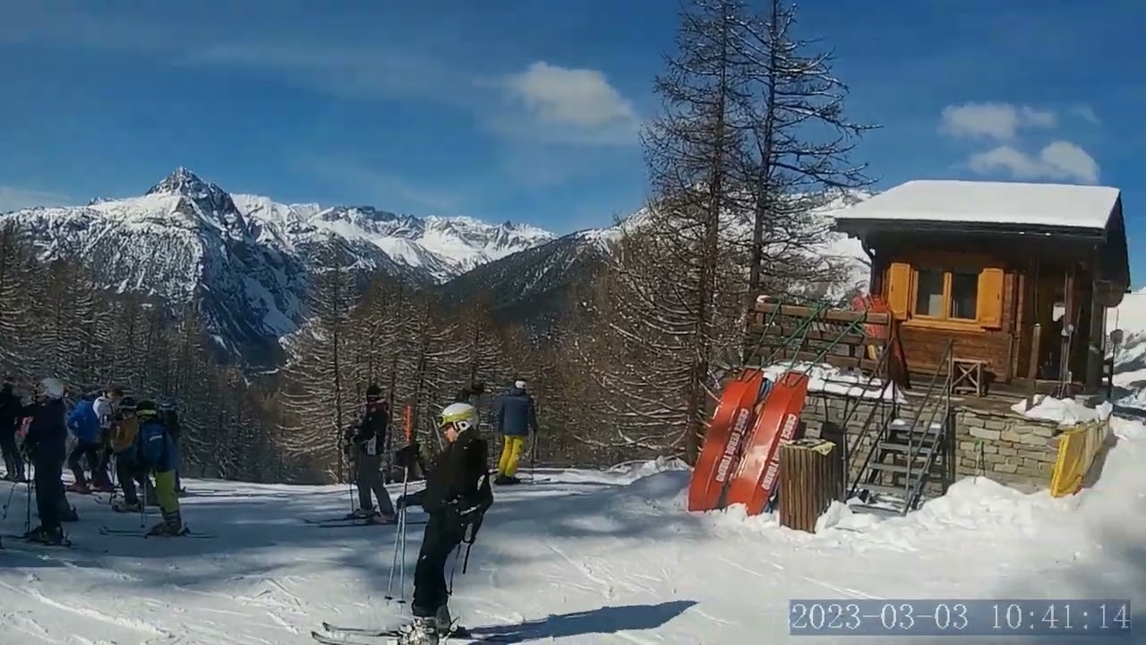 Bardonecchia, Italy and Full PianDelSole ski run - Feb 2023