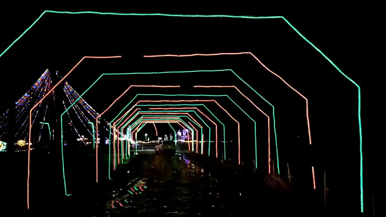 Lancaster,MA Holiday lights 2020 Highlights Drive through holiday lights YouTube