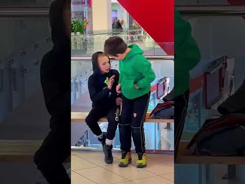 Enzo: Социальный эксперимент-обманут ли слепого?! Ловим аферистов! #shorts