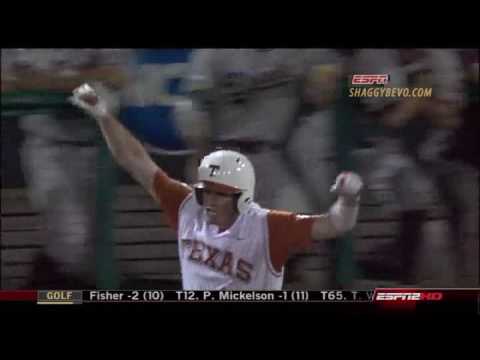 Connor Rowe Walk off home run. Texas Longhorns vs ...