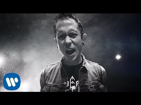 Trivium - Strife [OFFICIAL VIDEO]