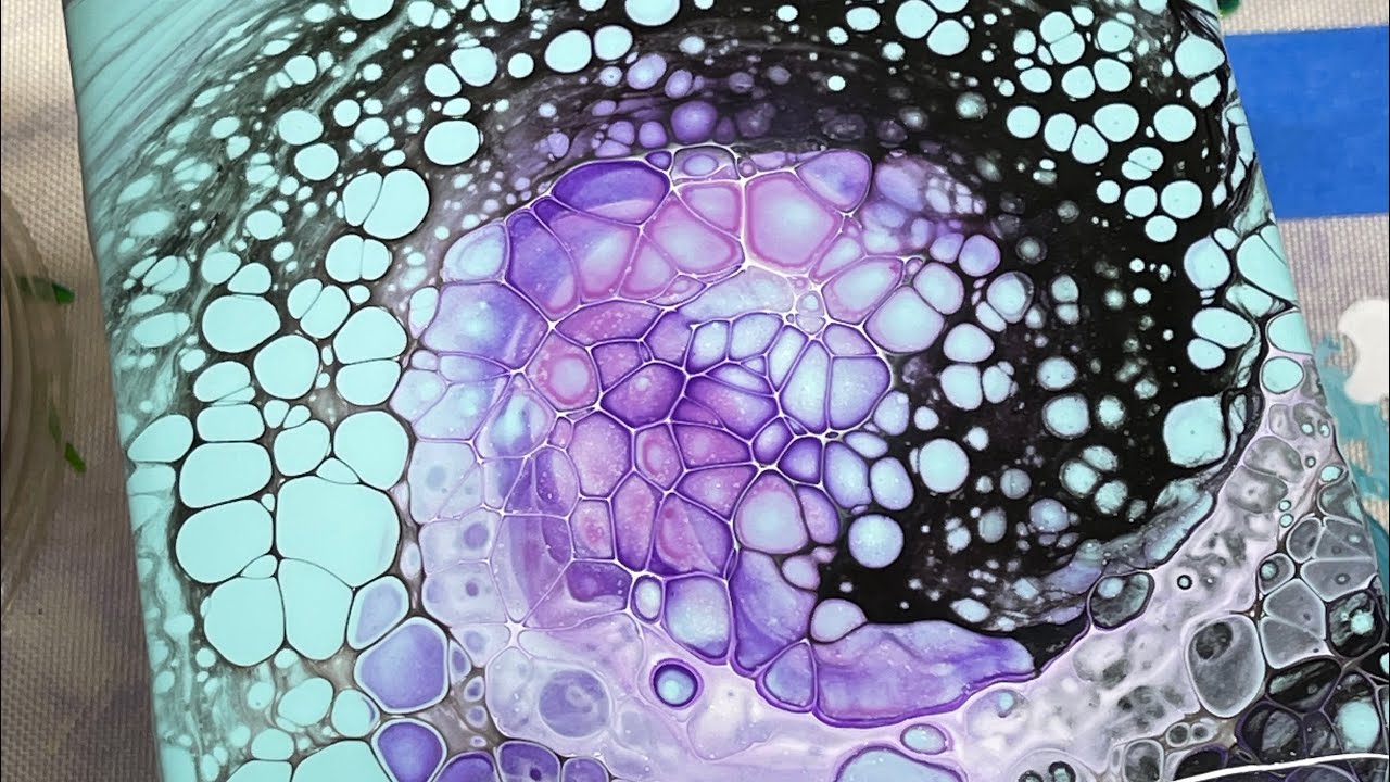 Swipe Around using Black & White Cell Activator #fluidart #coasterart ...