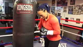Explosive!!! Kali Reis blast the HEAVY BAG