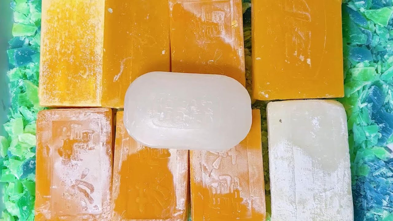 ASMR cutting dry soap/oddly carving soap/satisfying relaxing crunchy sounds/Crushing soap ASMR 