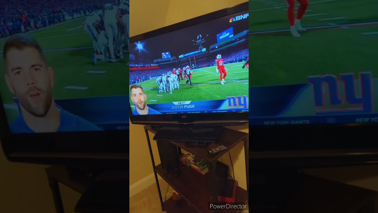 Justin Pugh, Straight off the couch 😭