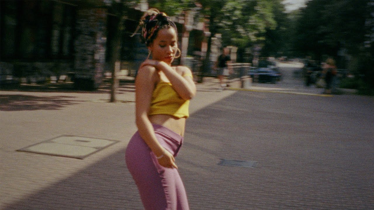 Cinnamon Gum - Get Back (Official Music Video)