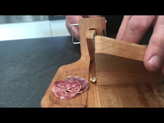 Guillotine à saucisson