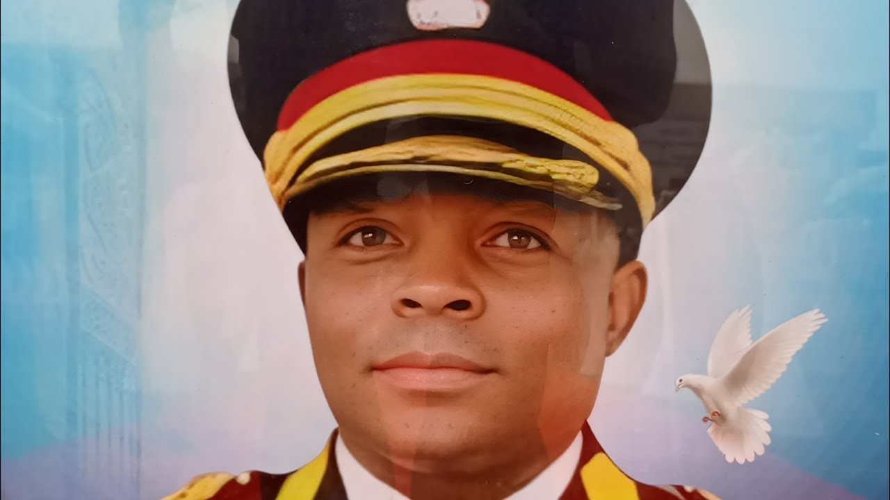 L'ENTERREMENT DE COLONEL DSEM LUSAMAKI KONGA MOÏSE