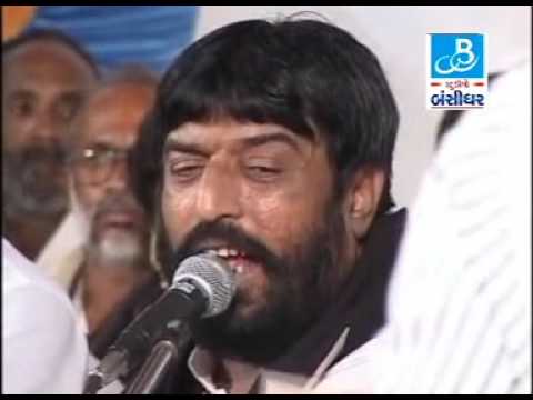 gadhvi dayro gujarati - Hits of ishardan gadhvi pt.3 by ishardan gadhvi video