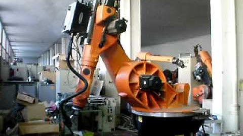 Used robot Kuka KR30/2 control KRC1 w/ welding machine Fronius TPS4000 at www.eurobots.net