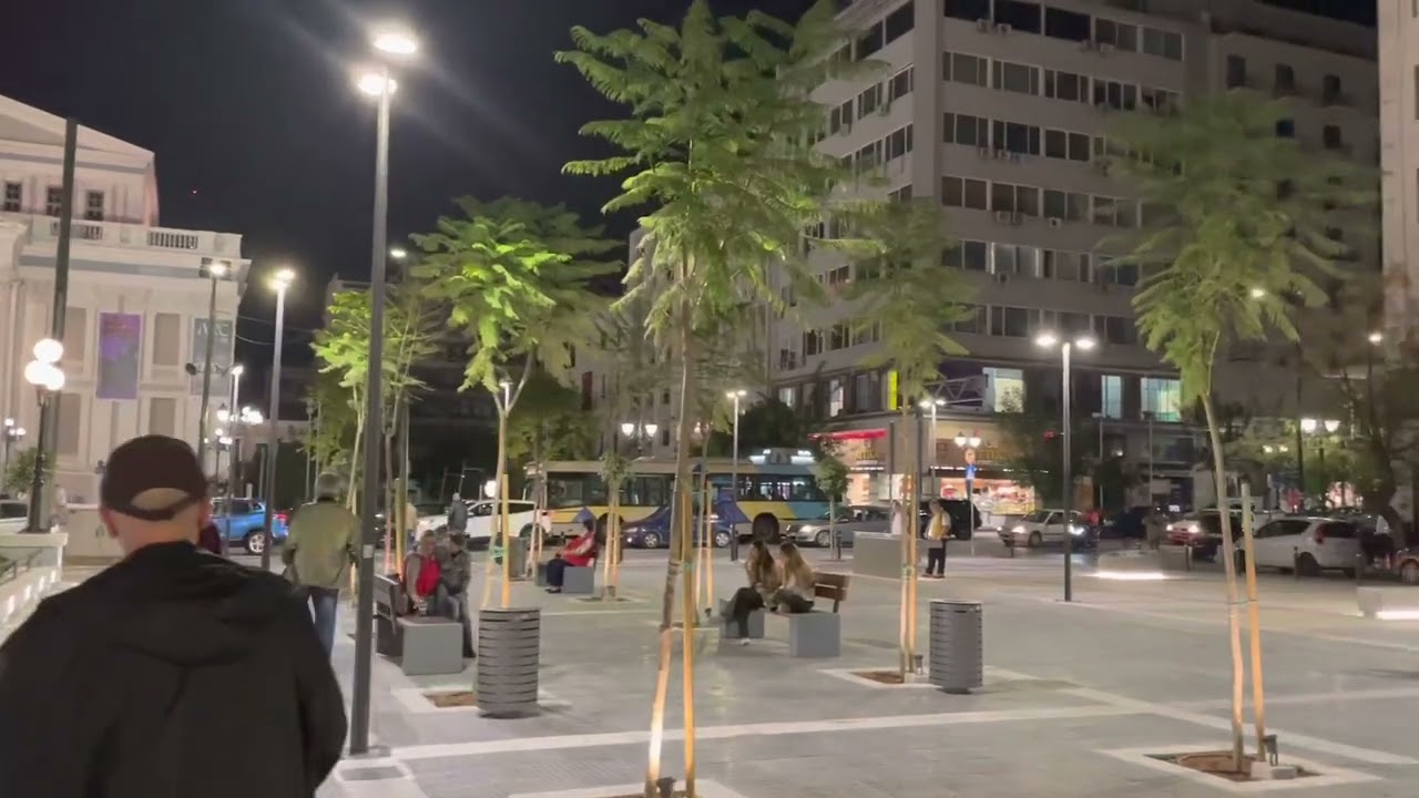Πλατεία Βενιζέλου , Πειραιας by night (Σταθμος Δημοτικό Θεατρο)