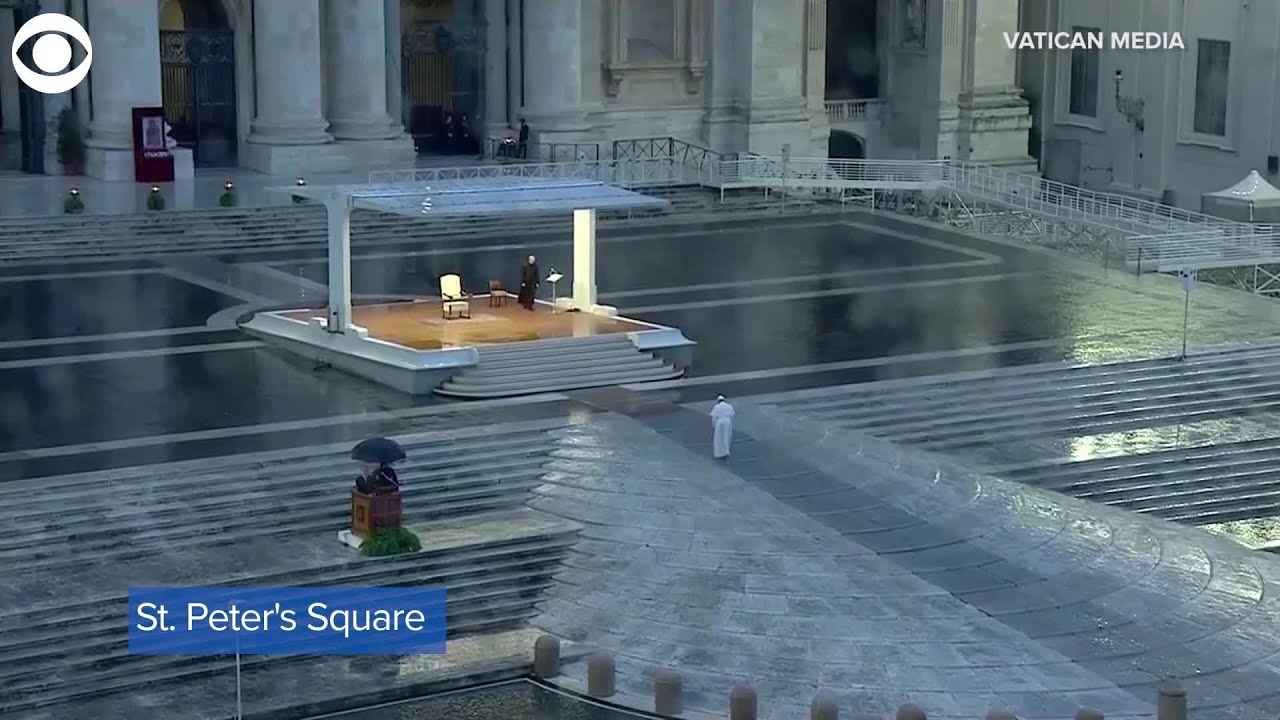 elefant anbefale Ledningsevne Pope Francis prays in an empty St. Peter's Square - YouTube