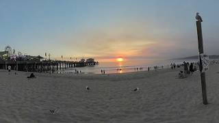 4k U 360 time-lapse of Santa Monica pier sunset