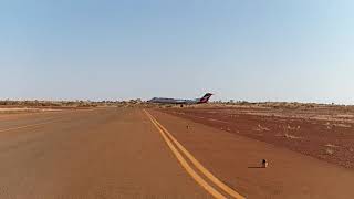 Fokker F100 Landing Slow Motion