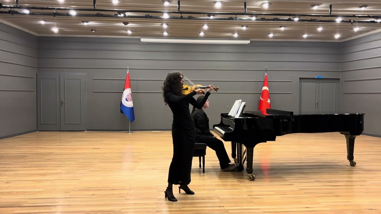 Ece Erdoğan, Mendelssohn Violin Concerto in E Minor ,Op. 64, MWV O14: 1. Allegro molto appassionato