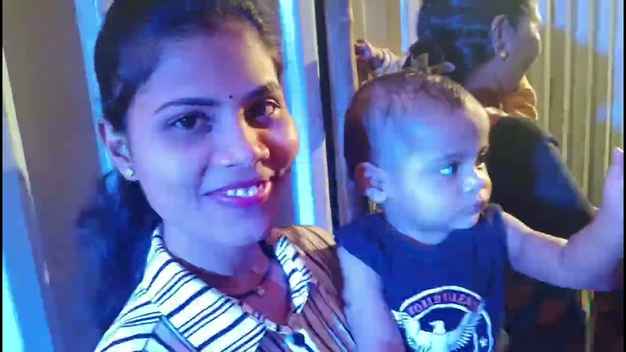 मैत्री च्या मुलाच्या हळदी ला गेली 