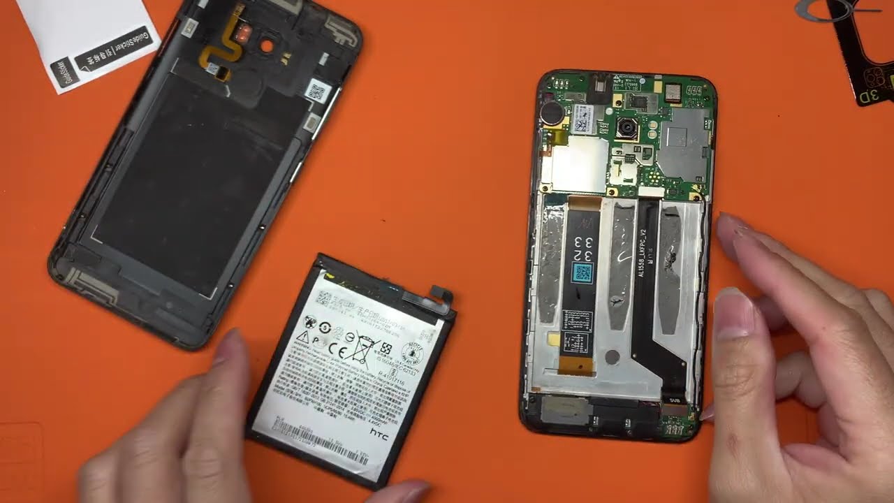 HTC One X10 Replace Battery (HTC One X10 更換電池)