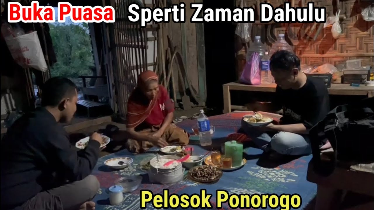 Buka Puasa Seperti Zaman Dahulu di Desa Terpencil Ponorogo