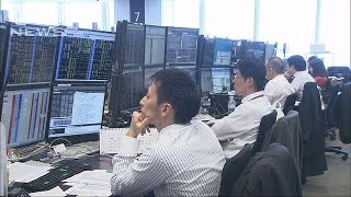 住宅ローン金利　過去最低水準に引き下げへ(15/10/31)