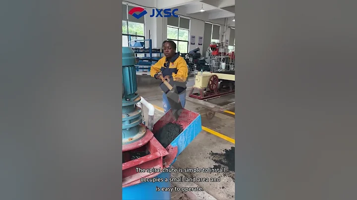 What is the working principle of the spiral chute?