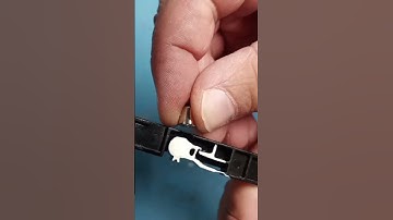 DVD locking case how it works