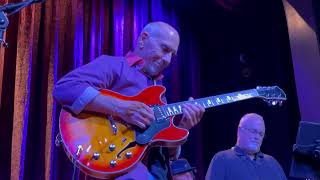 Video thumbnail of "BLACK FRIDAY Larry Carlton AT JIMMY'S  1 28 23"