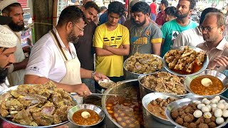 Saleem Butt Chanay | Famous Lahori Nashta | Mutton Kofta & Anda Chanay | Street Food Lahore Pakistan