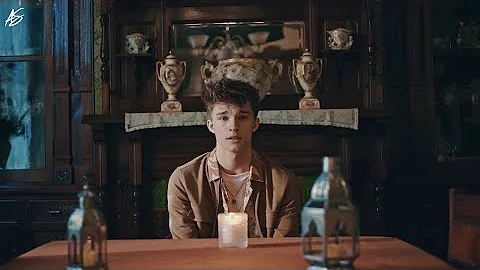 Alex Sampson - Play Pretend (Official Music Video)