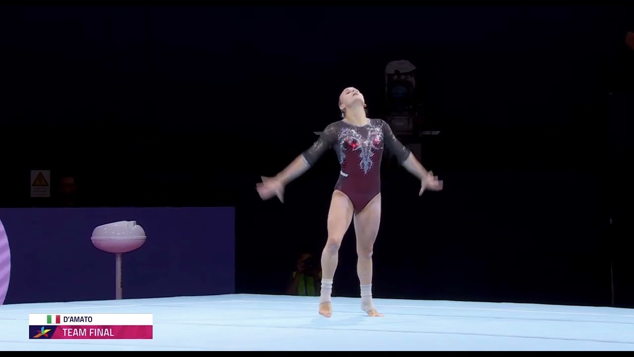 Asia D'Amato Floor Team Final European Championships 2022