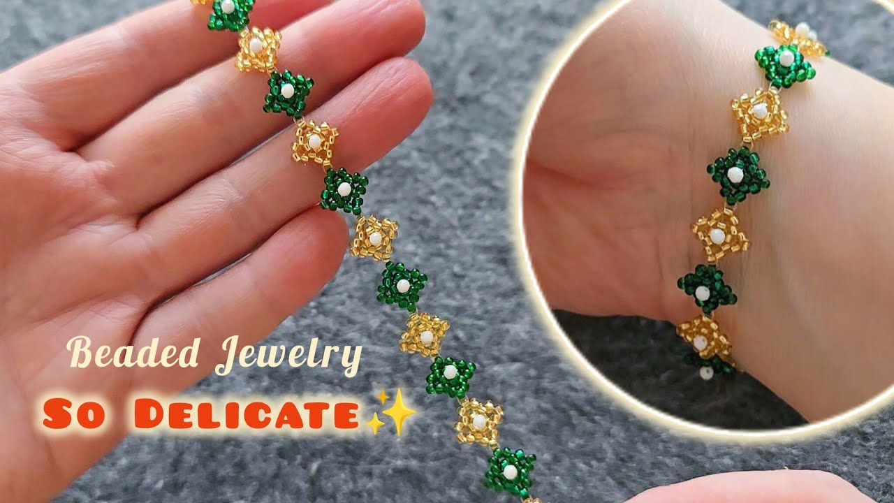 Kum boncuk basit yonca bileklik yapımı. Delicate seed bead clover bracelet making. Jewelry tutorial.