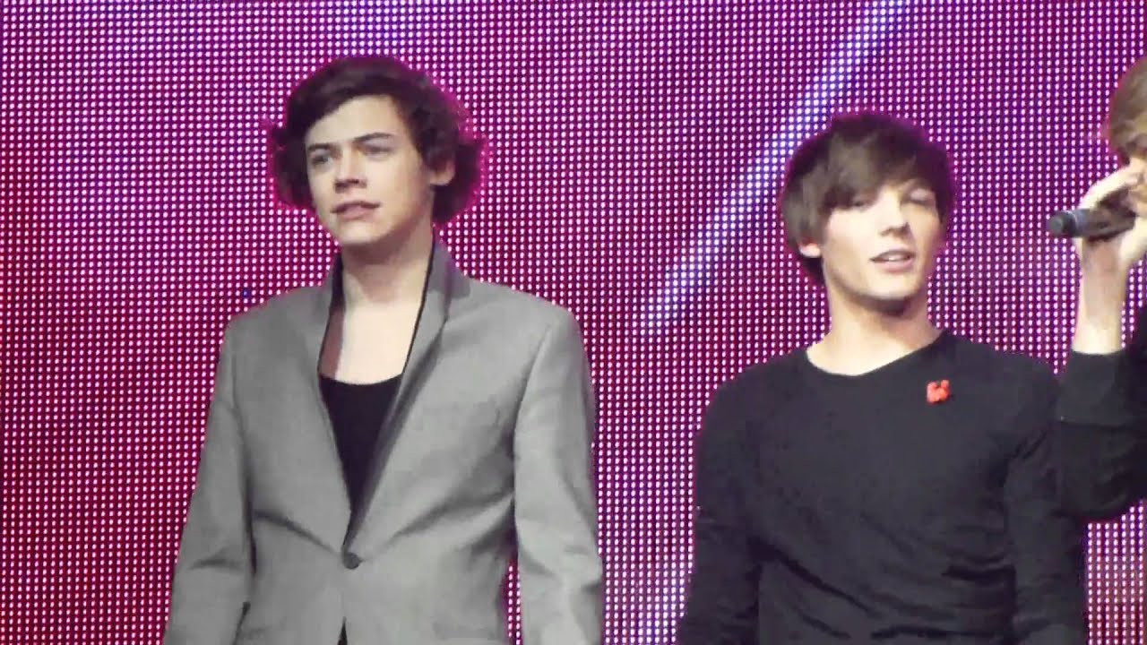 X FACTOR LIVE TOUR 2011 NOTTINGHAM - One Direction KIDS IN AMERICA