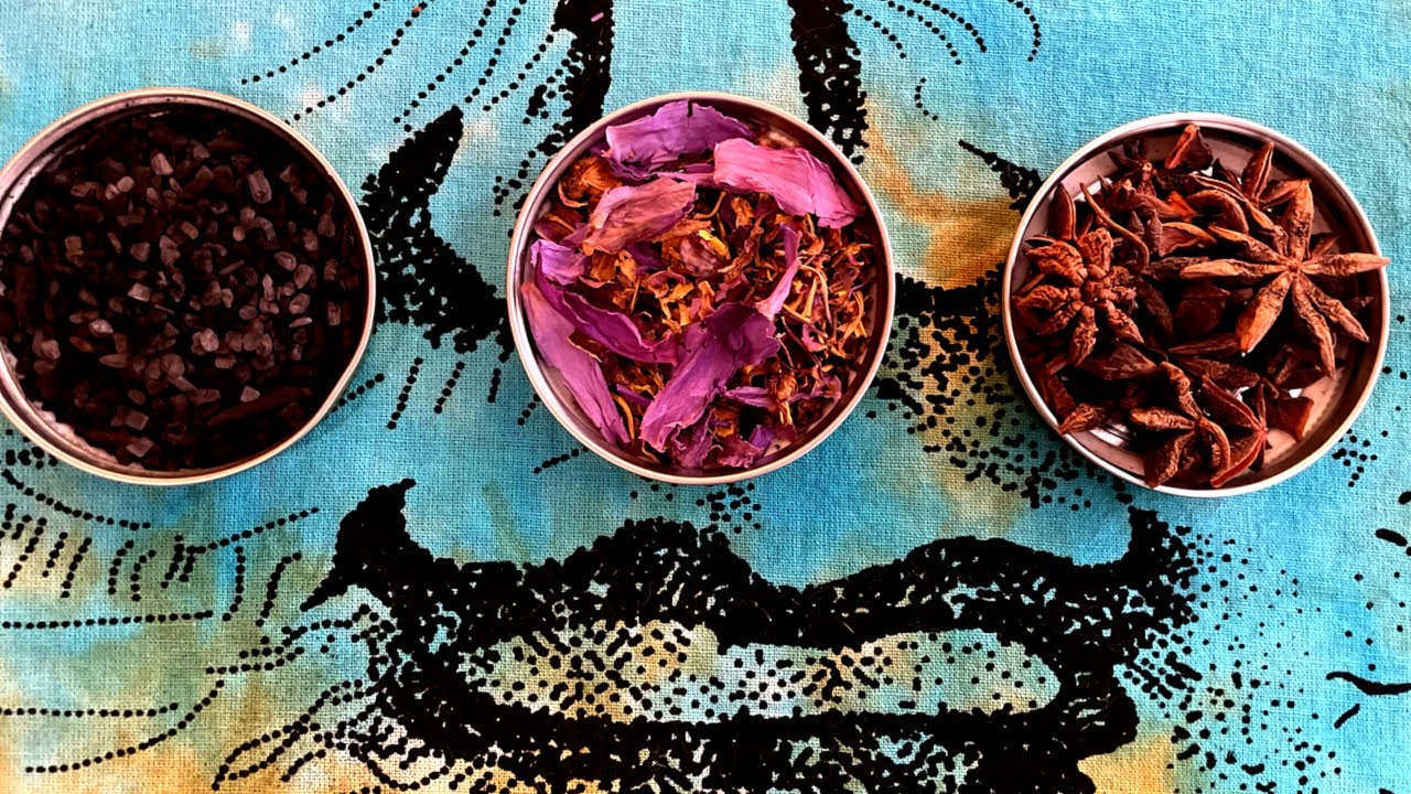 ❤️Pick A Card❤️ What Makes People Fall For You??? | Tarot Reading