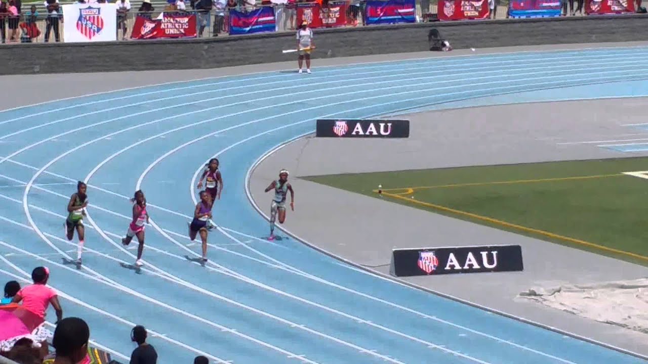 2014 AAU Jr. Olympics 200m Finals Paris Baker YouTube