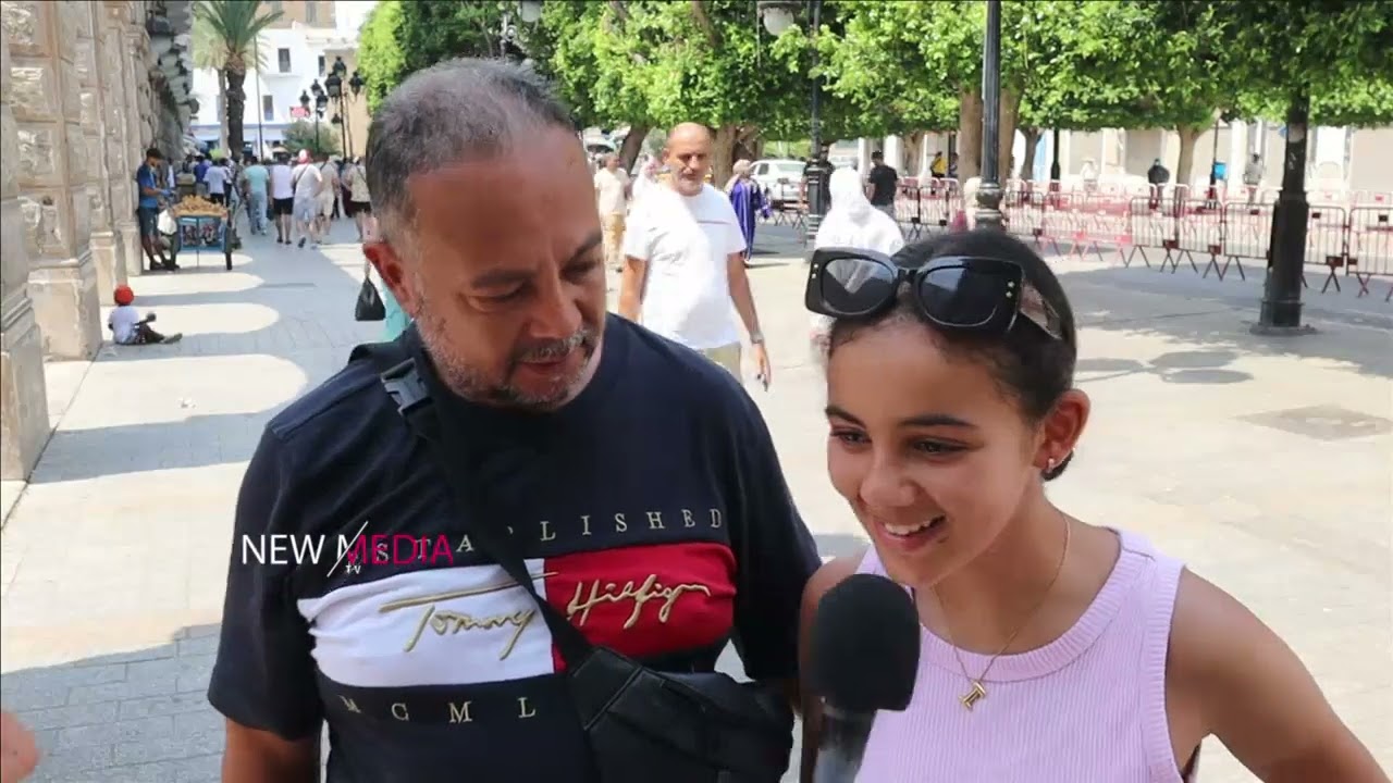 الأب وإبنته مقيمين بألمانيا..حرقت فيزا وتزوجت بألمانية وطلقت..يبكي💔​😪​