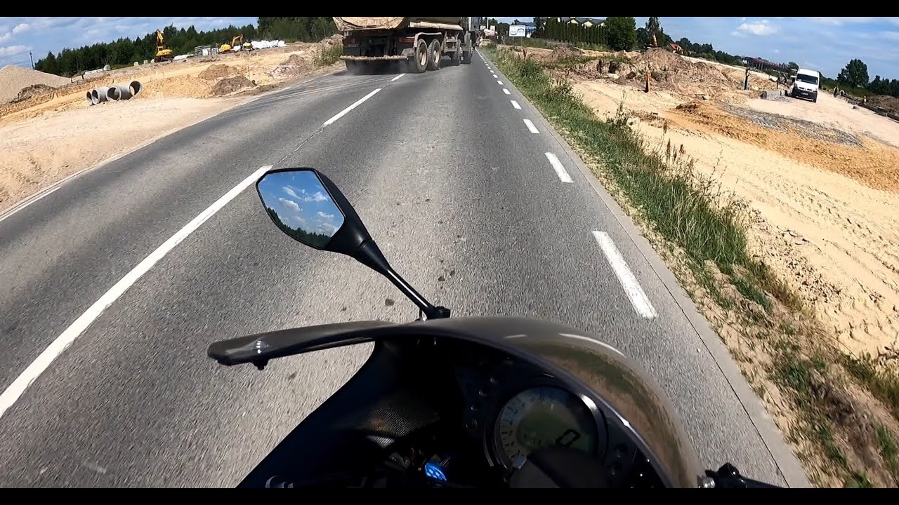 Almost crash into truck - YouTube