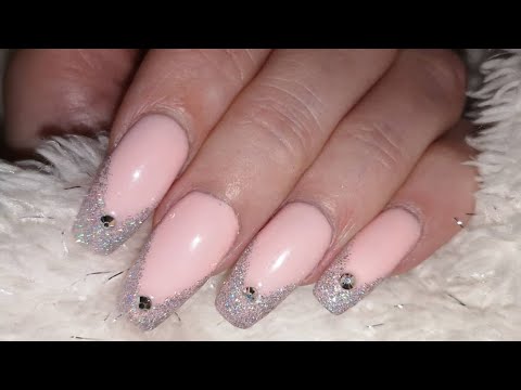 Mantenimiento en Uñas Acrilicas - YouTube