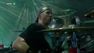 Video thumbnail of "Volbeat - The Gates Of Babylon [Tinderbox 2016 - 720p50]"