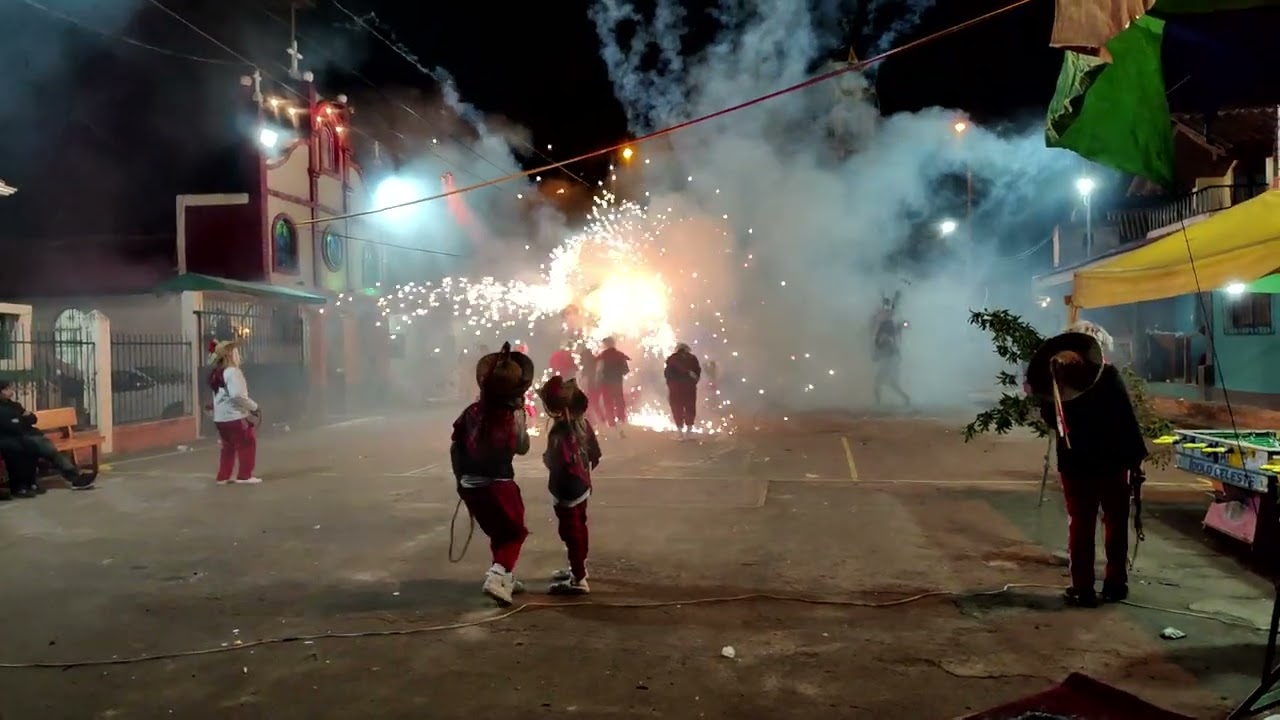 Vísperas en honor a la virgen de la Nube en Bellavista.
